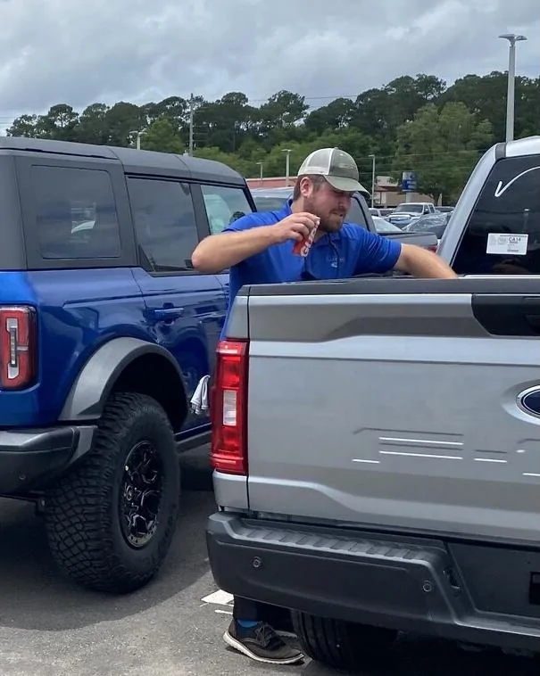 Ford Bronco Lightning Blue FE just arrived 48F2BDB6-FAB7-4DB0-AB5D-D0735E545537