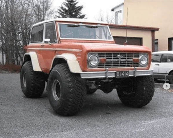 Ford Bronco Classic in Iceland Screen Shot 2021-07-06 at 3.23.04 PM