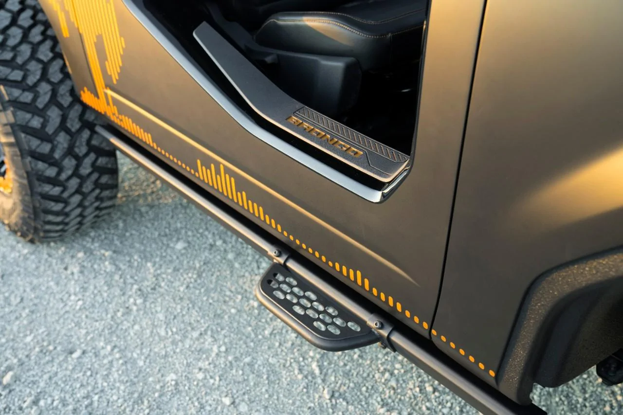 Ford Bronco Rock Rails, Side Steps, and Sliders. Ford-Bronco-Badlands-Sasquatch-2-Door-Concept_04