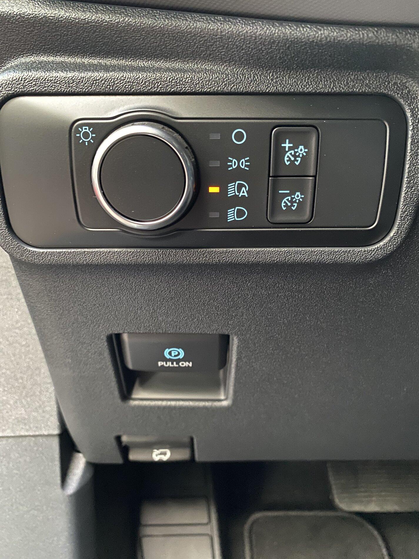 Ford Bronco BaseSquatch DELIVERED : 2 Door Base Sasquatch [UPDATE - NOW WITH MORE PICTURES & REVIEW] E3E4D2F1-720C-4FB3-BAFC-3EEC8CDED1D3