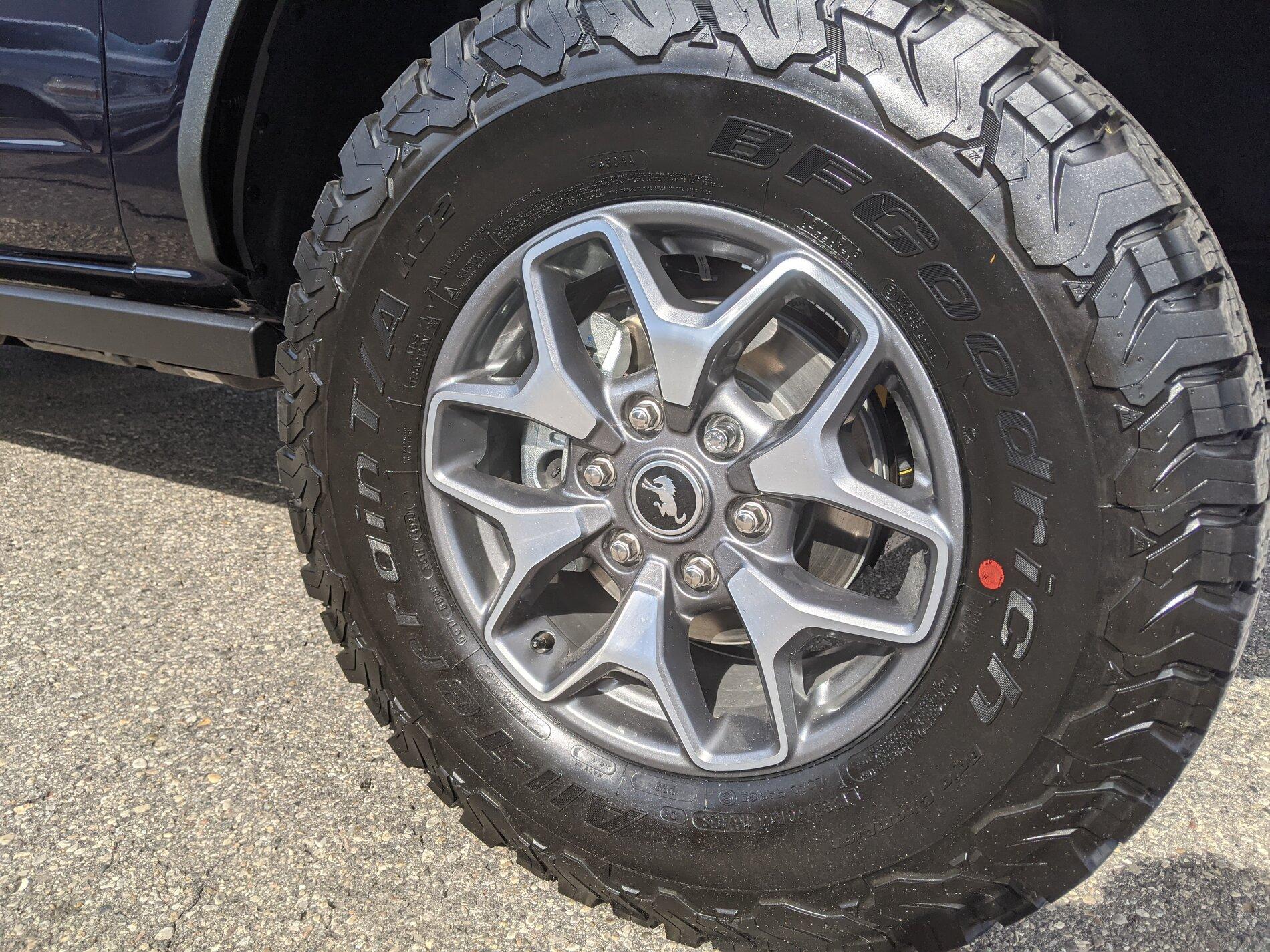 Ford Bronco ANTIMATTER BLUE Bronco Club PXL_20210701_214059866
