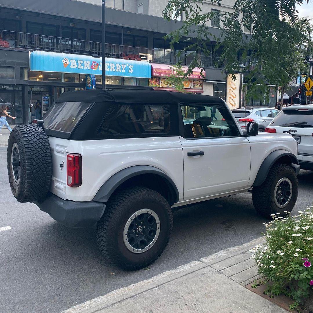 Debadged Big Bend Sasquatch Bronco 2-Door Soft-Top 2.jpg