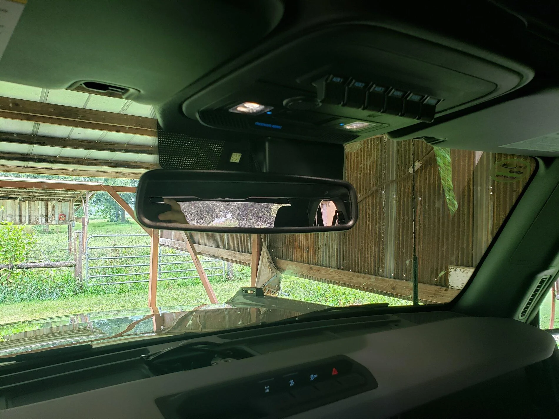 Ford Bronco PIC REQUEST: Rearview Mirror 20210709_090407