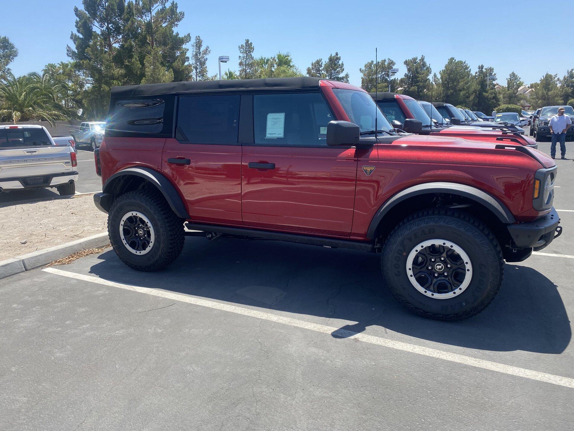 Ford Bronco Vegas! BE7EC4E9-1E46-4590-8C83-B85BD799B49C