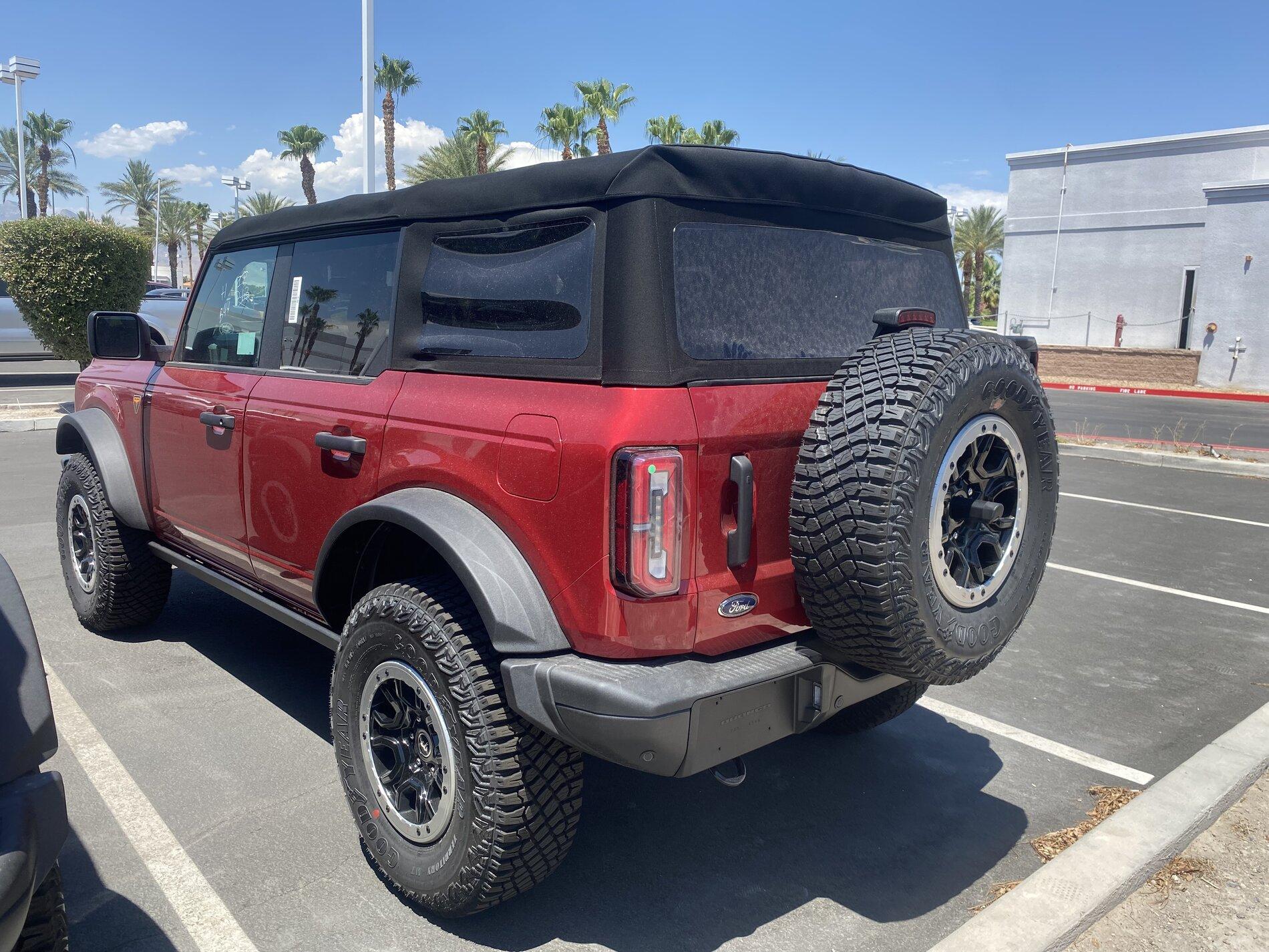 Ford Bronco Vegas! 2A1EAE5A-CCDC-4634-8891-F66E8EE25E5E