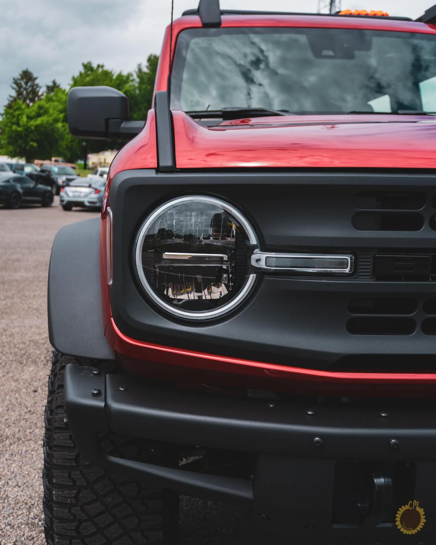 Ford Bronco RAPID RED Bronco Club RBiSeUy