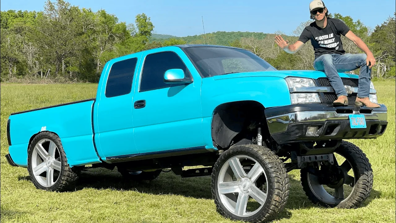 Ford Bronco Rough Country has 1" leveling kit for 2021 Bronco 1625882505875