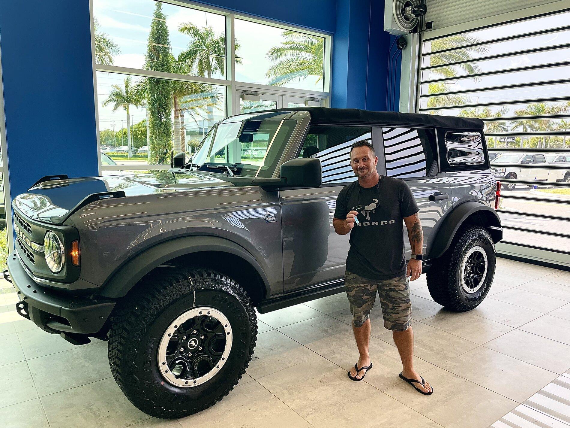 Ford Bronco Black Diamond Sasquatch delivered in S. Florida - Order/Delivery Timeline & First Impressions 8FD52069-87A9-45DB-9312-5C1F492E41E6