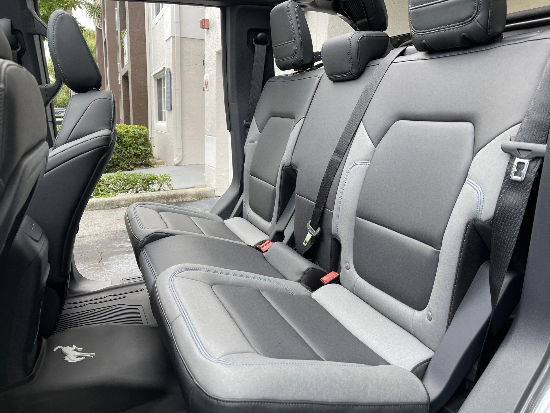 Ford Bronco Black Diamond Sasquatch delivered in S. Florida - Order/Delivery Timeline & First Impressions 350EF5E7-A241-45DA-9033-8DAAB24C6463