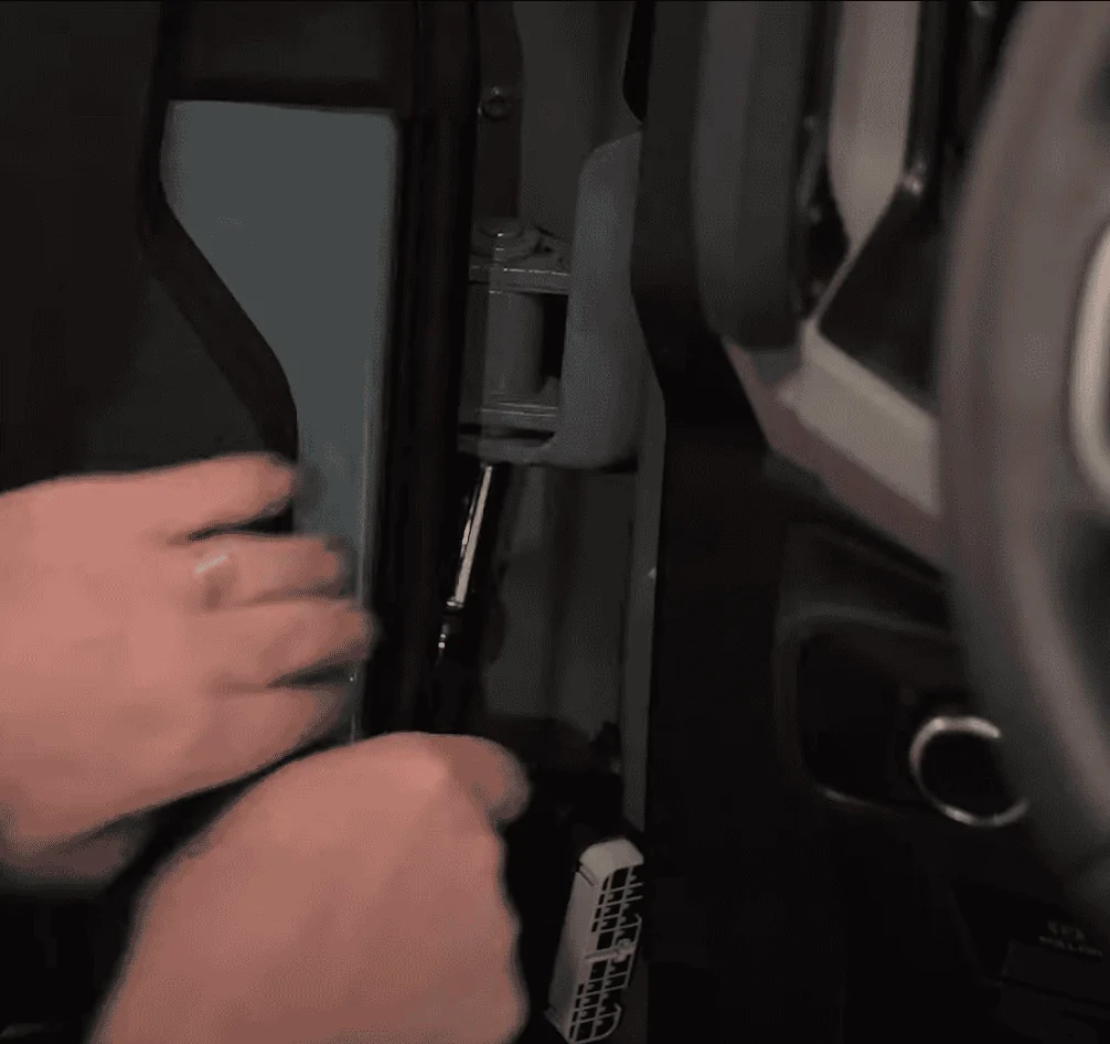 Ford Bronco Step-By-Step Instructions to Remove And Install Bronco Doors & Onboard Storage Kit / Bags [Official Ford Video] Screen Shot 2021-07-10 at 2.46.27 PM