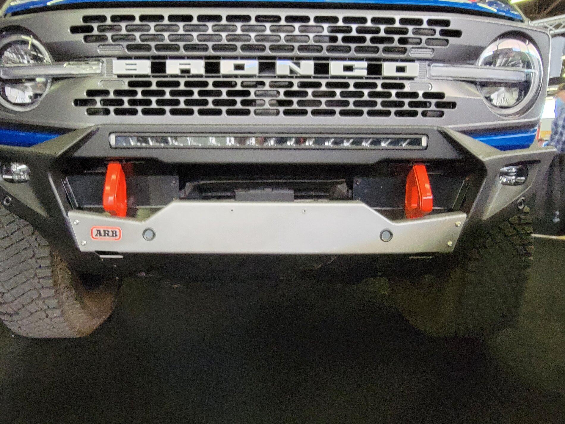 Ford Bronco Rendering: Winch mounted inside HD modular bumper by RTR 20210515_130110