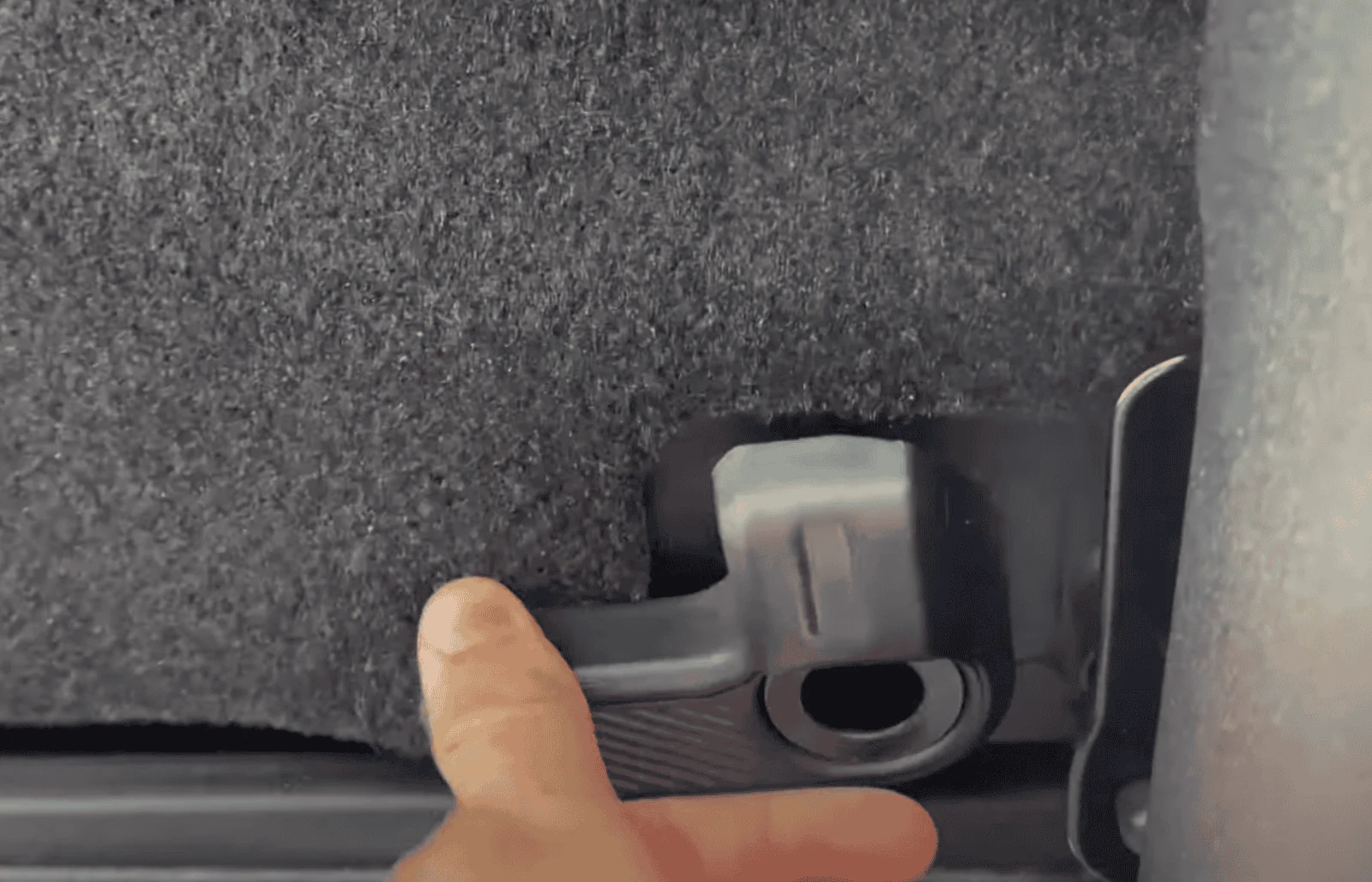 Ford Bronco Hardtop Headliner Quality Discrepancies? 1626117912688