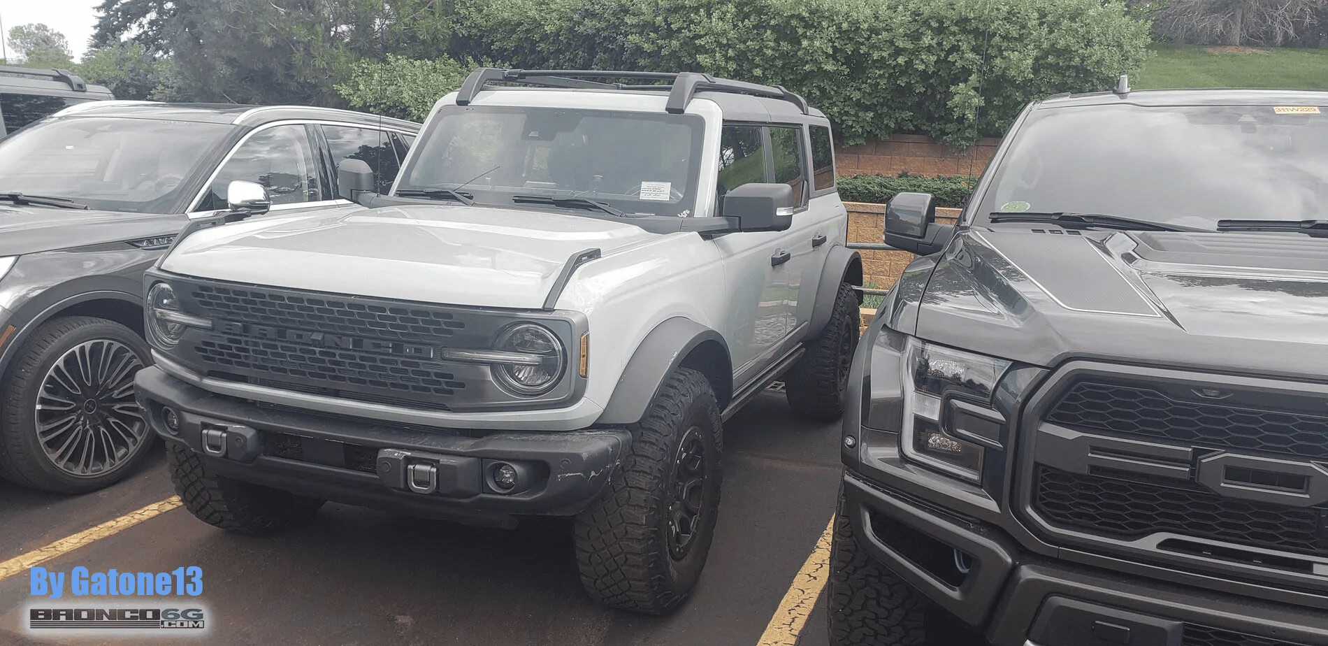 Ford Bronco Color Variation between models. 88E1A39A-FEA3-430B-9BC7-E95E58F22E46