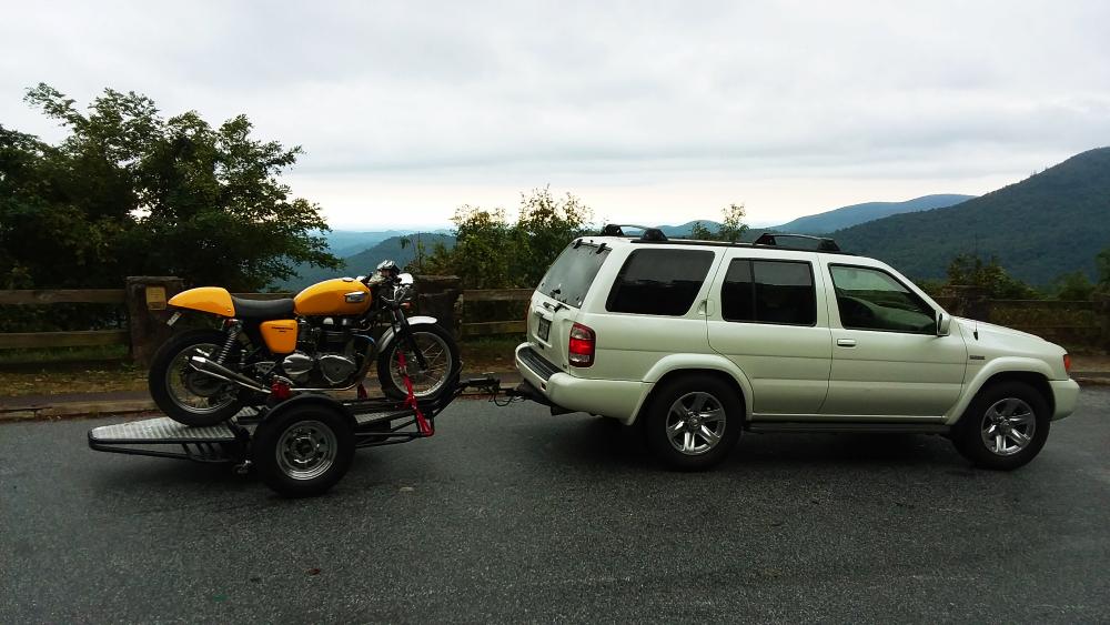 Ford Bronco what does everyone drive while waiting for their Broncos? thruxton_and_pathfinder