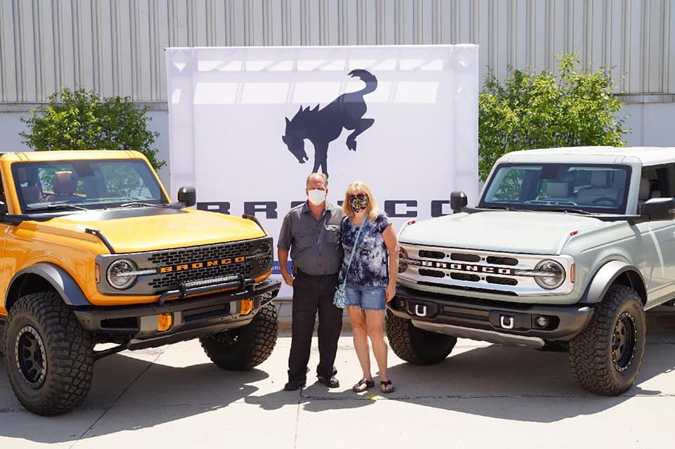 Ford Bronco Homecoming! Launch Broncos (4 Door Cactus Gray & 2 Door Cyber Orange) on public display at Michigan Assembly Plant 869336_10220980213993715_2848394345670857891_n-