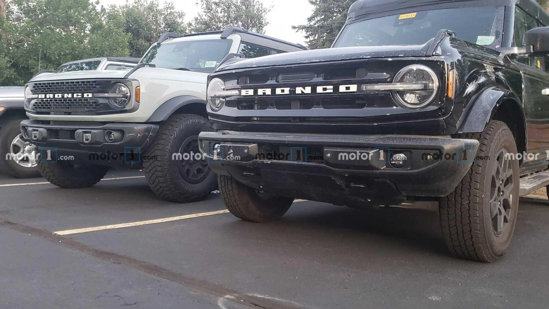 Ford Bronco 3 Bumper Options? ford-bronco-sasquatch-comparison-front-jpg