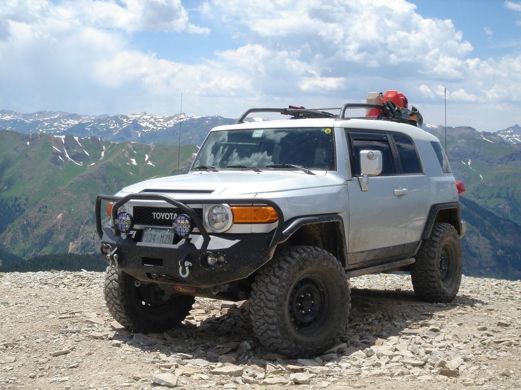 Ford Bronco Why is the Toyota 4runner "behind?" 1595388023292