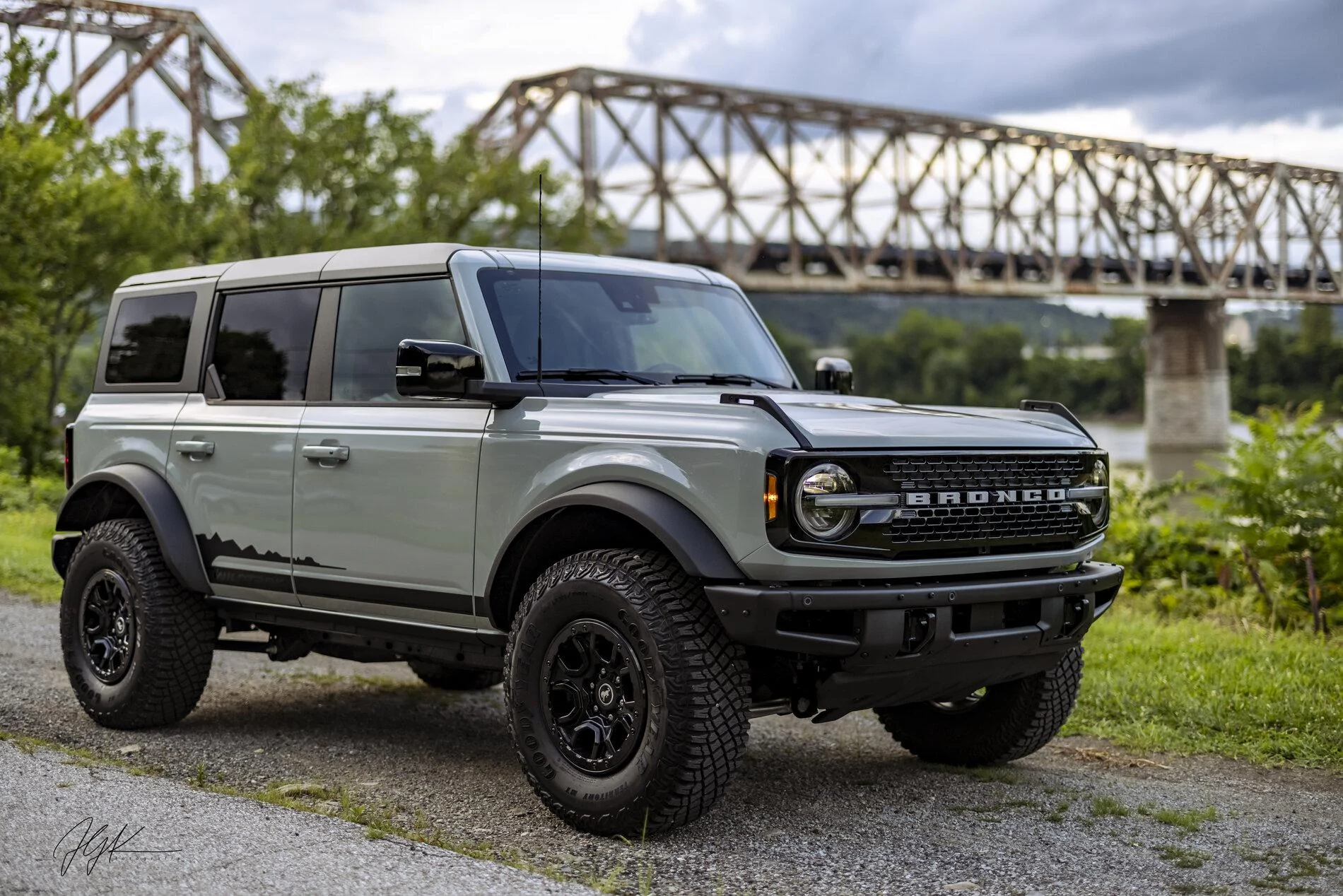 Ford Bronco Wildtrak 2.7L Sasquatch Lux Leather Tow Review and Build Thread JGK50961-2