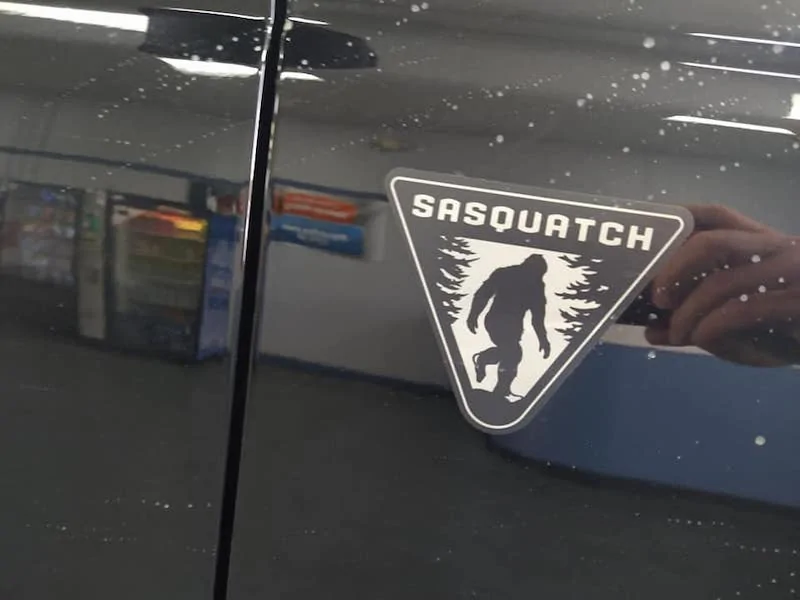 Ford Bronco SHADOW BLACK Bronco Club Shadow Black Bronco Base Sasquatch Basesquatch 2-Door MIC Hard Top 2