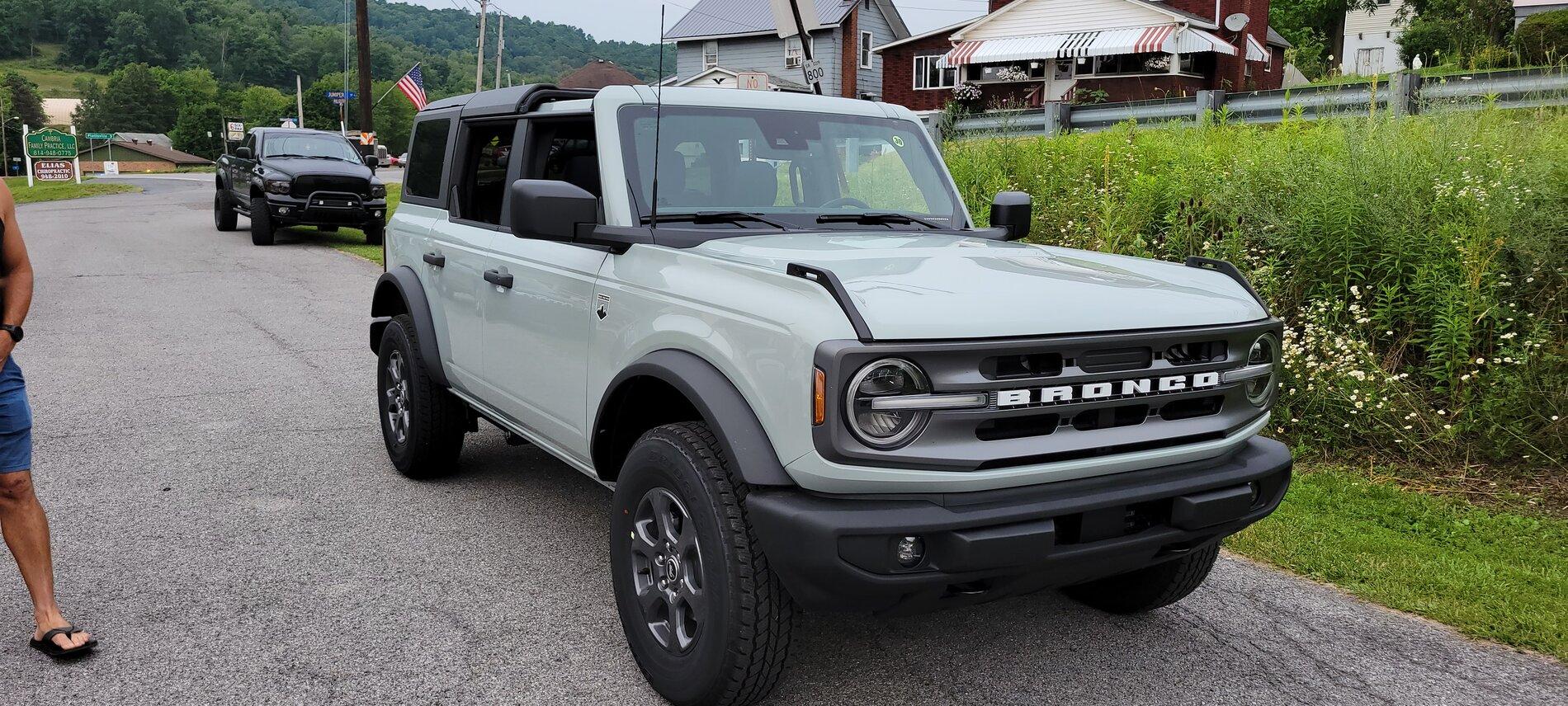 Ford Bronco CACTUS GRAY Bronco Club 20210707_194417