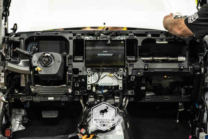 Ford Bronco Body Control Module Fuse Box Location? 1626201362057