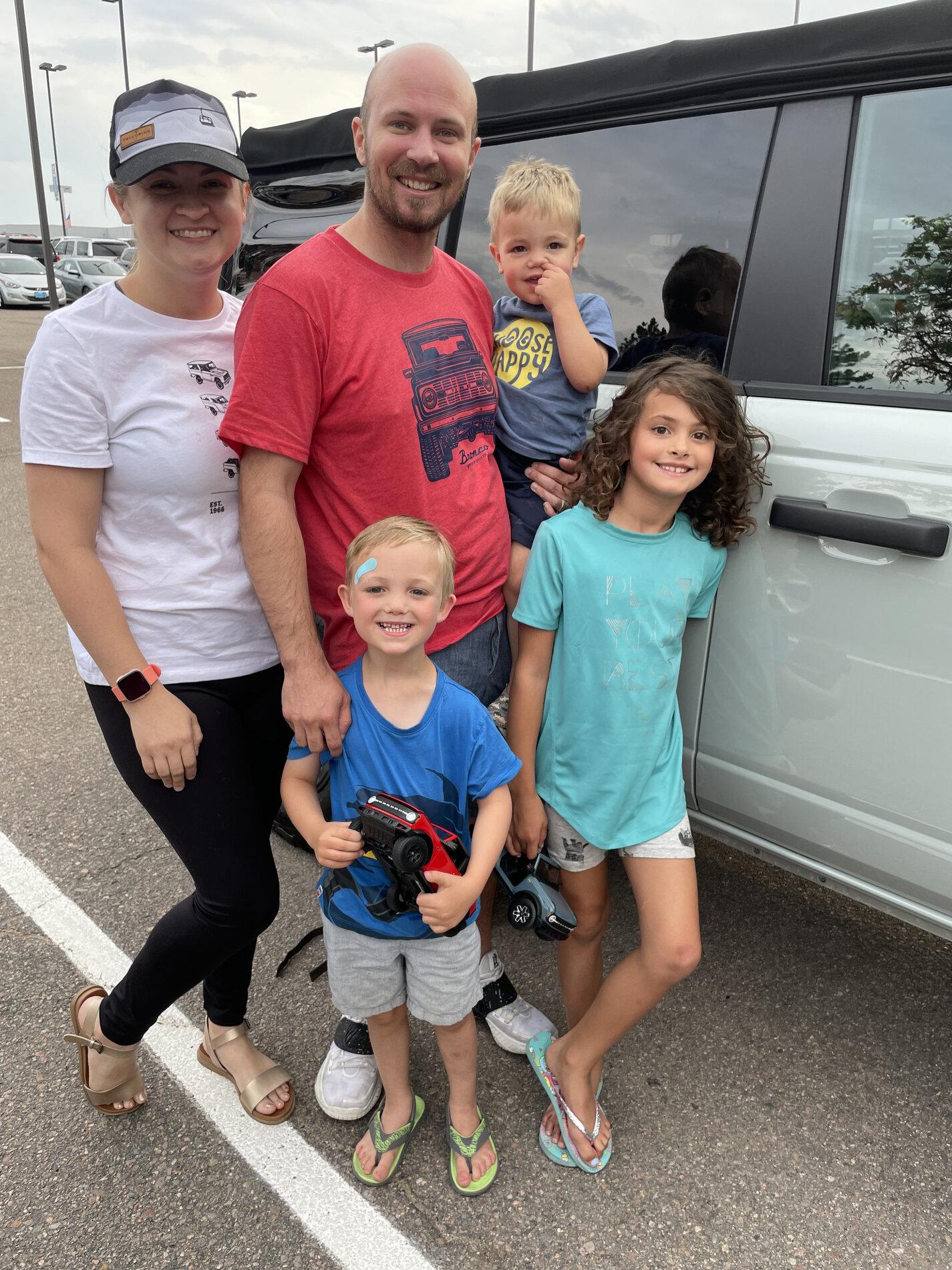 Ford Bronco CACTUS GRAY Bronco Club Family with Bronco