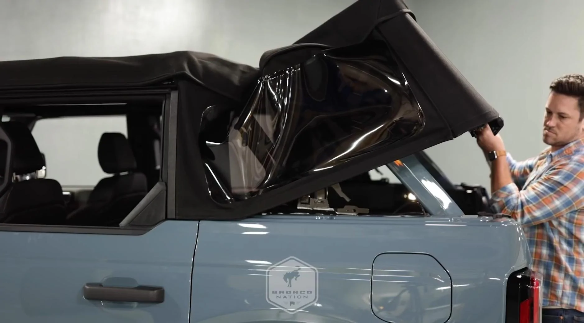 Ford Bronco Soft top window replacement options? 33BC838C-8D63-4738-8B04-5632D293A7BA