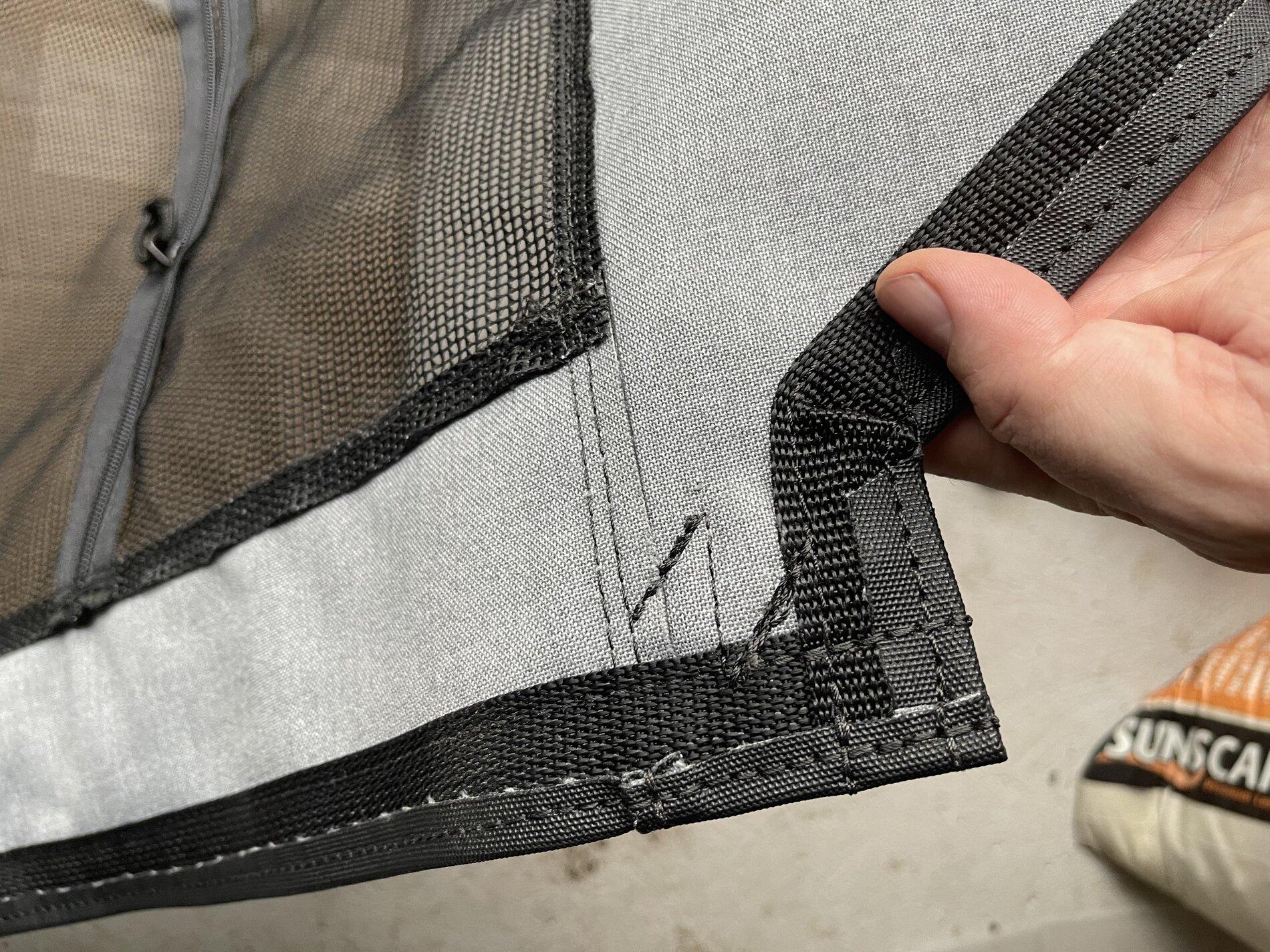 Ford Bronco Pics & Impressions: Bronco Bimini Mesh Top, Door Molding Kit, Cargo Area Liner, Pet Barrier, Tailgate Table, Hitch Shackle Kit, Door Sill Plates 73B6265B-5260-4FFE-A7D8-005E229B5304