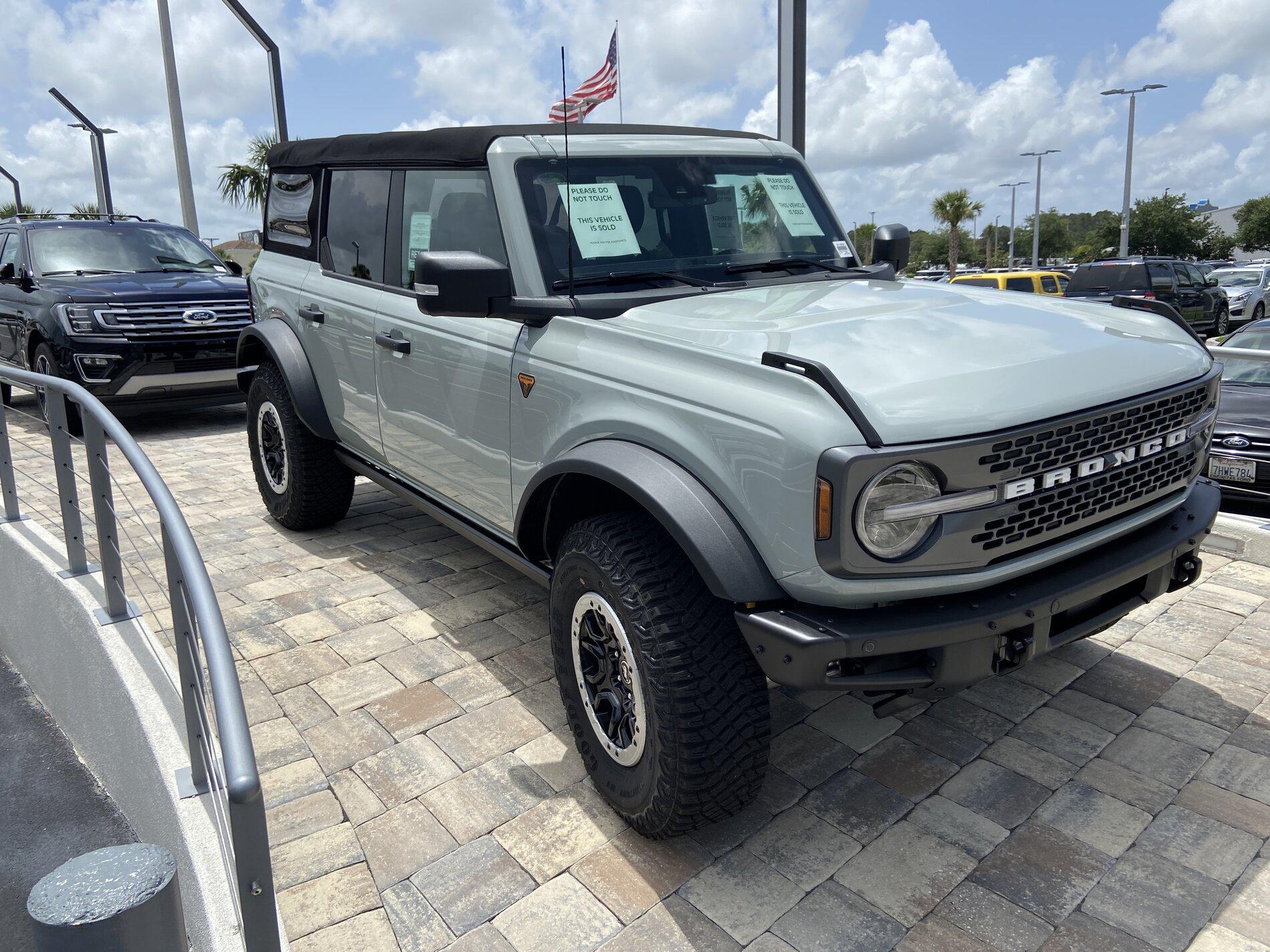 Ford Bronco Dealer Forbids Touching Mannequin 886264A6-CA4C-4F61-802D-231B79CDE70D