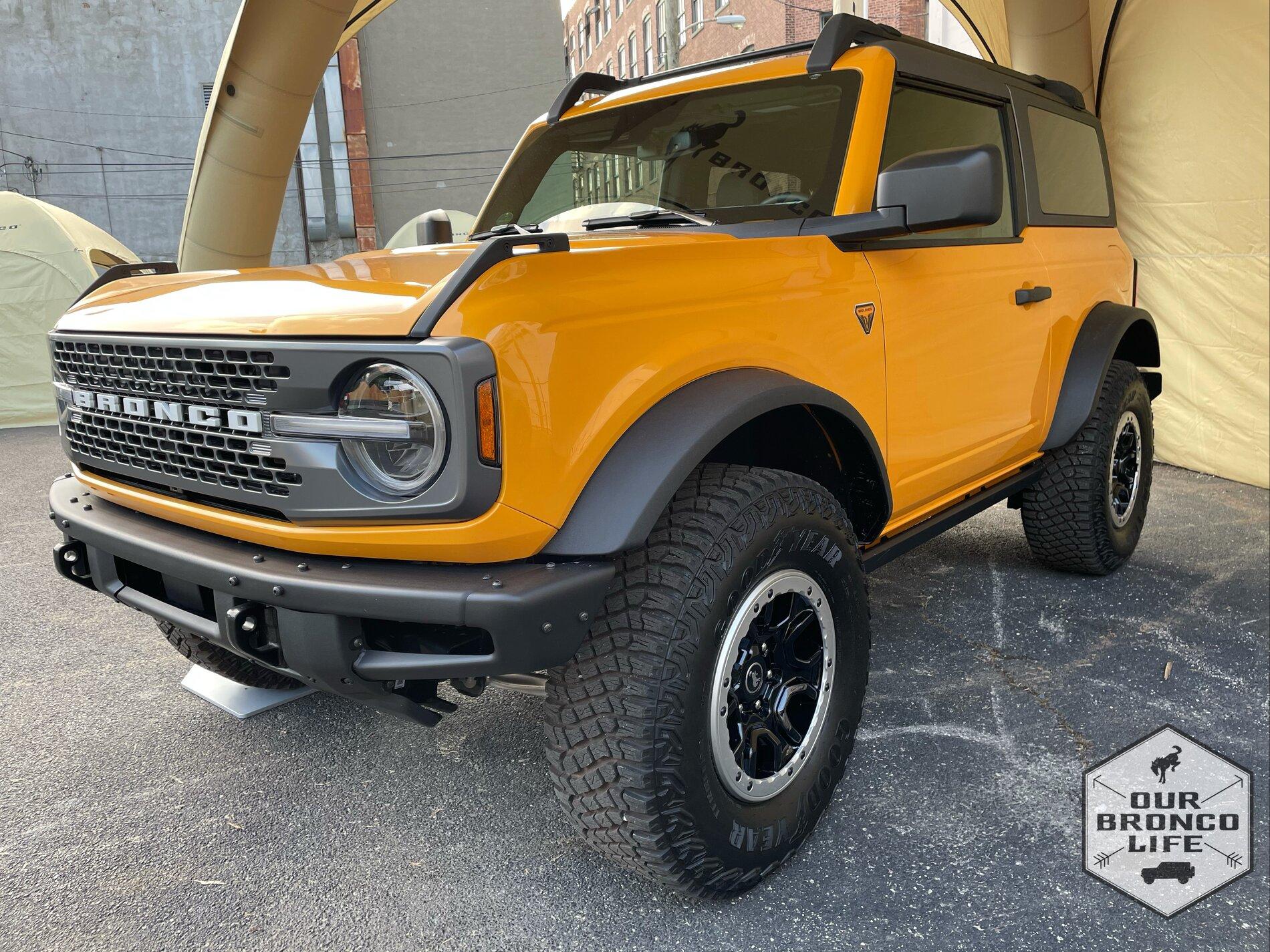 Ford Bronco Chicago Auto Show Broncos & Ride Experience 85786F75-E4A0-450F-88FB-4F153352C0F6
