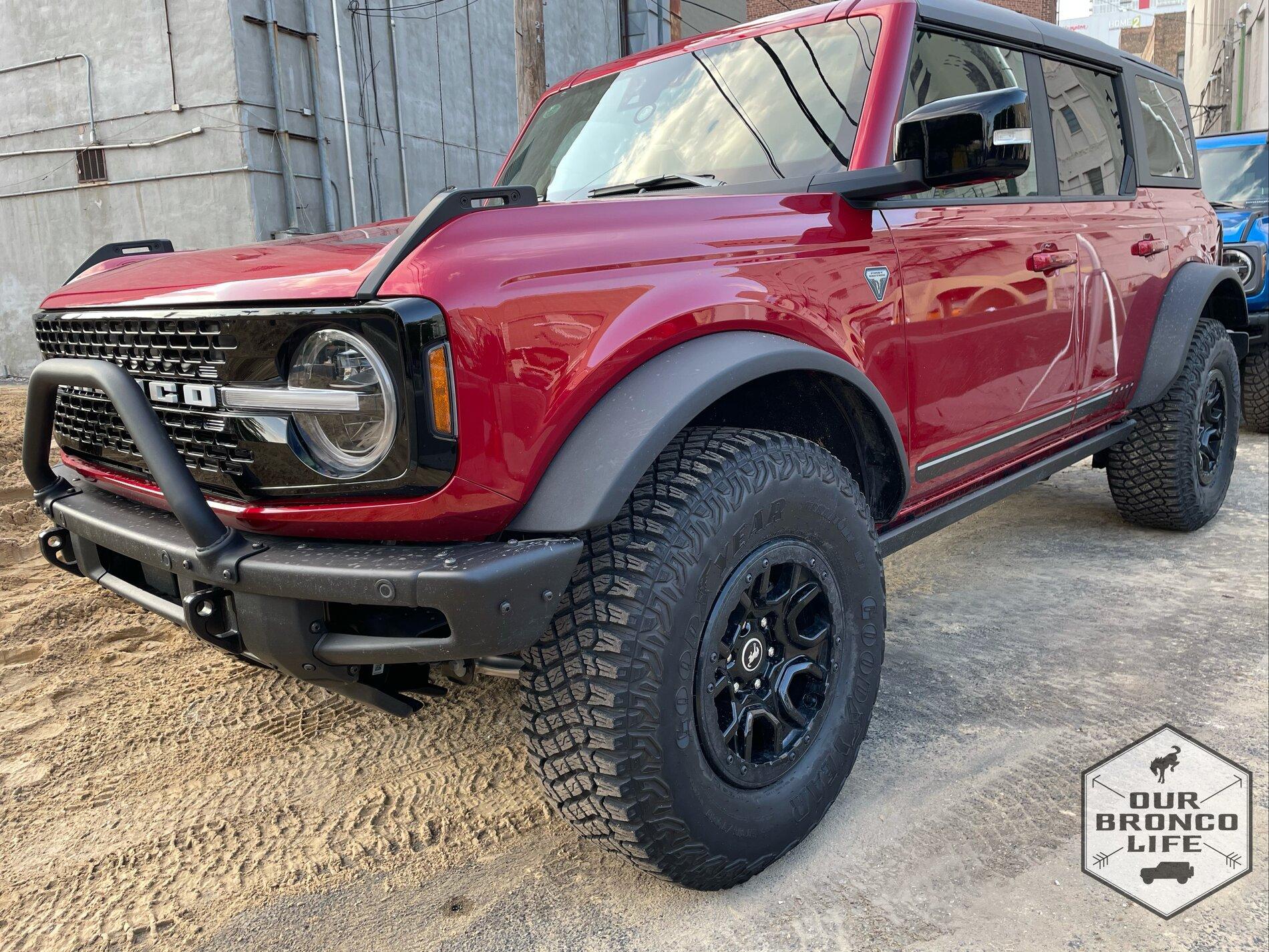 Ford Bronco Chicago Auto Show Broncos & Ride Experience 870D6932-EA83-4334-BC5C-EC9AB6267BF2