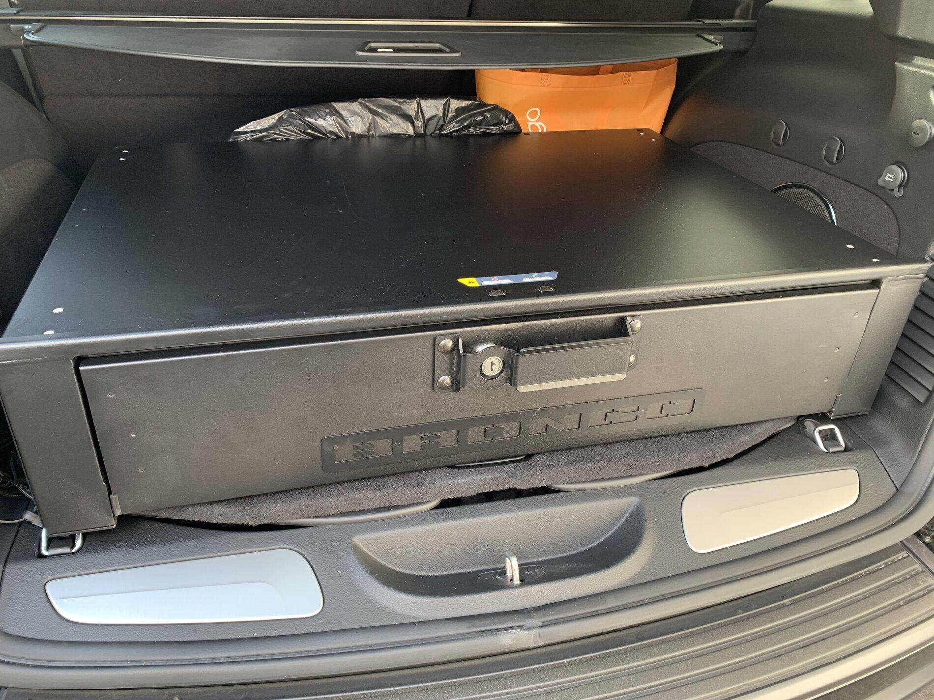 Ford Bronco Review & Pics: 2021 Bronco Cargo Area Security Drawer BF0C8B89-8754-4181-9B22-8729621B972C