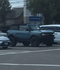 Ford Bronco Saw one live in Oregon! 8a320f95-4df7-4483-9c62-137831241a29