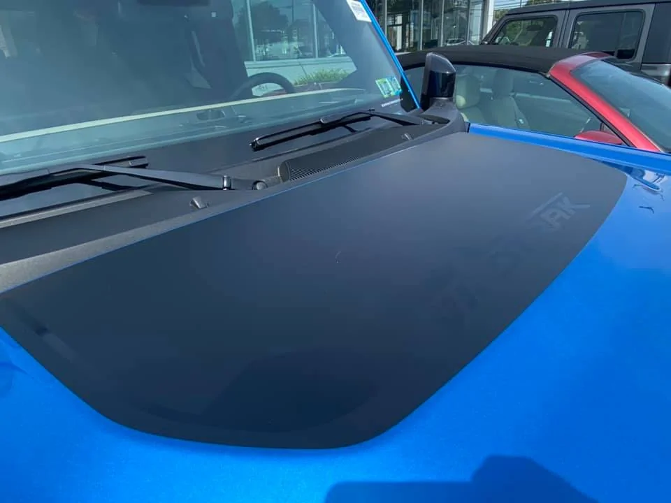 Ford Bronco VELOCITY BLUE Bronco Club Velocity Blue Wildtrak Bronco 4-Door Soft Top 6