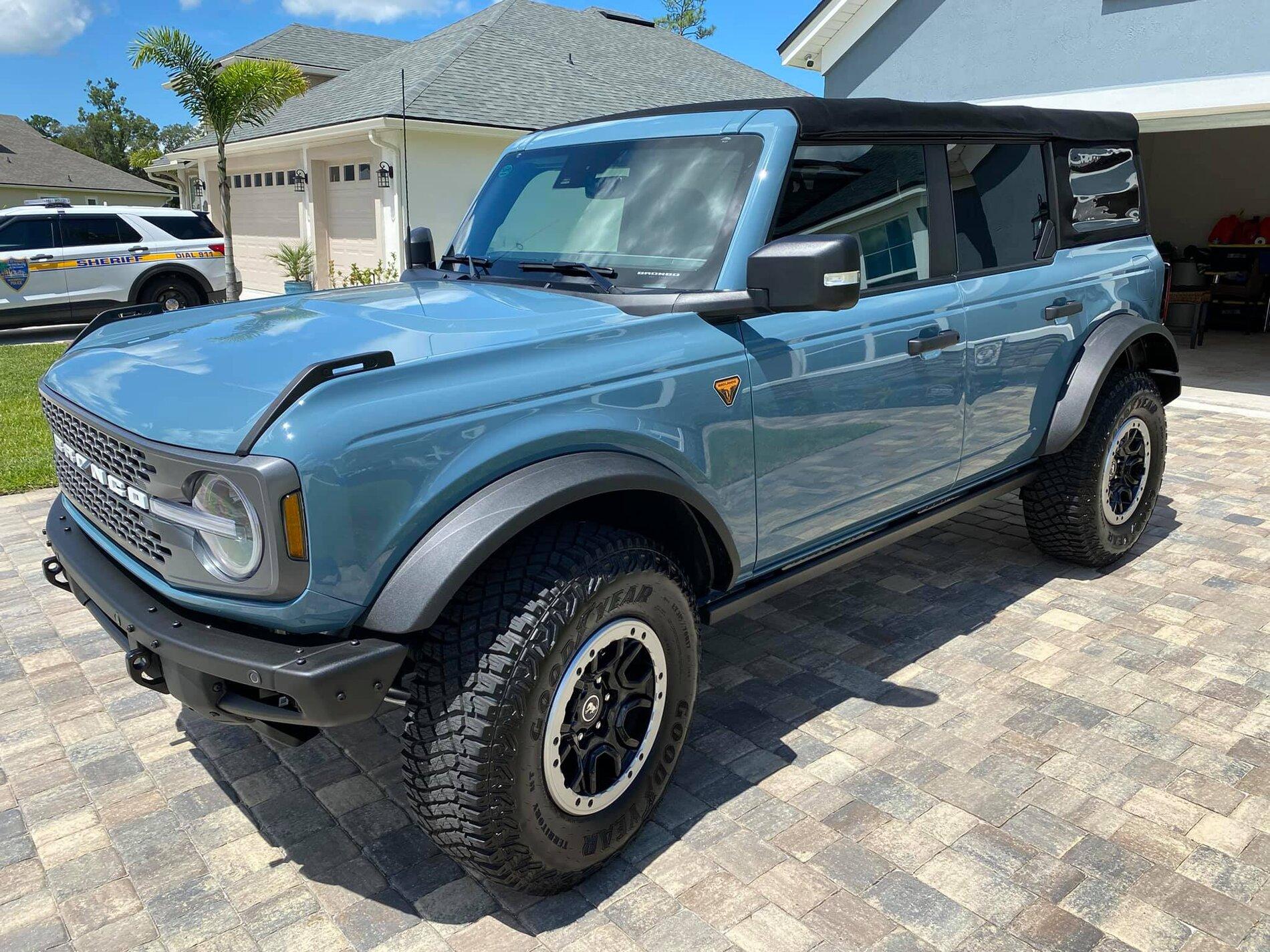 Sasquatch Area 51 Bronco Badlands 4-Door Soft Top 5.jpg