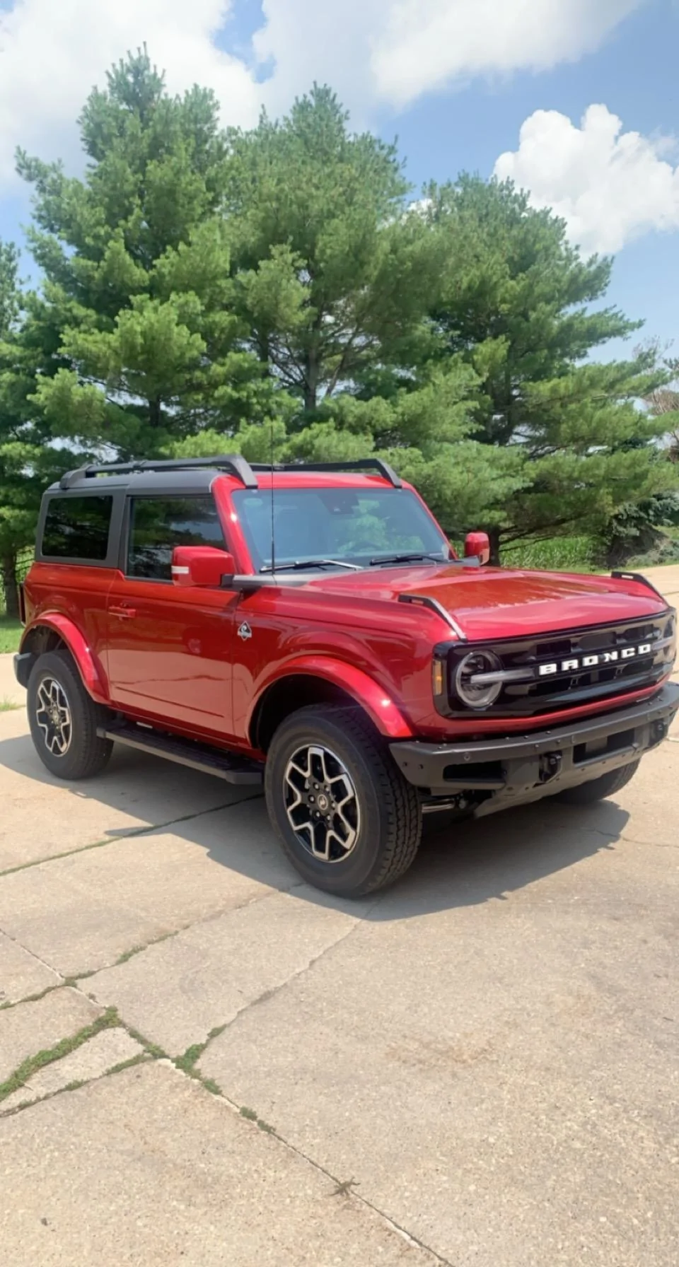 Ford Bronco Got to see two Broncos today! 311277FC-F188-4518-BE9E-A700453F6423