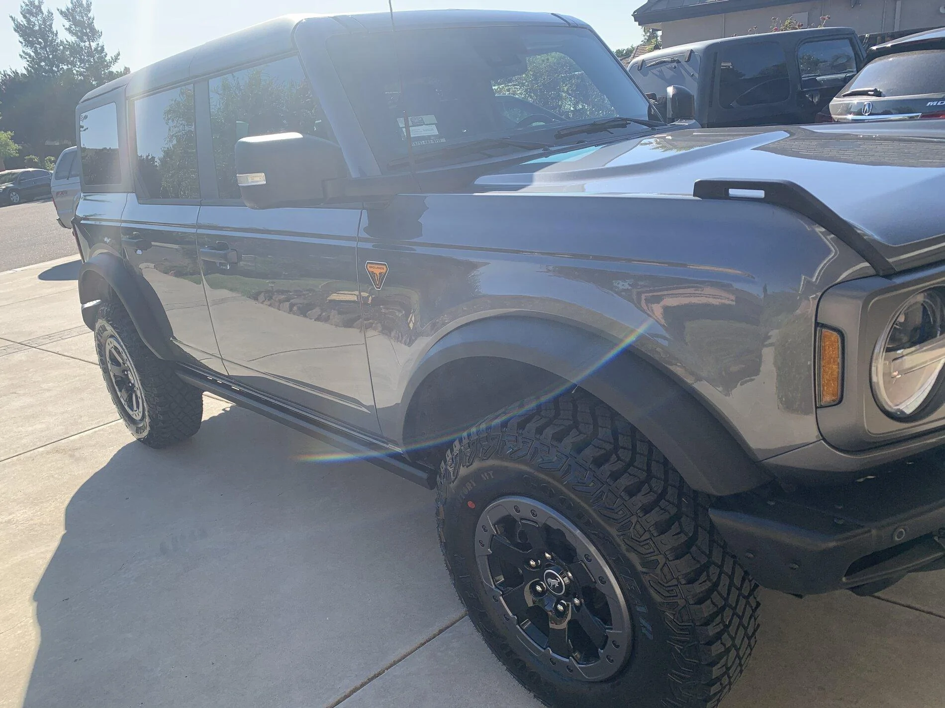 Ford Bronco CARBONIZED GRAY Bronco Club 88AB8139-C8D7-445F-BCE2-0A13997C7F3D