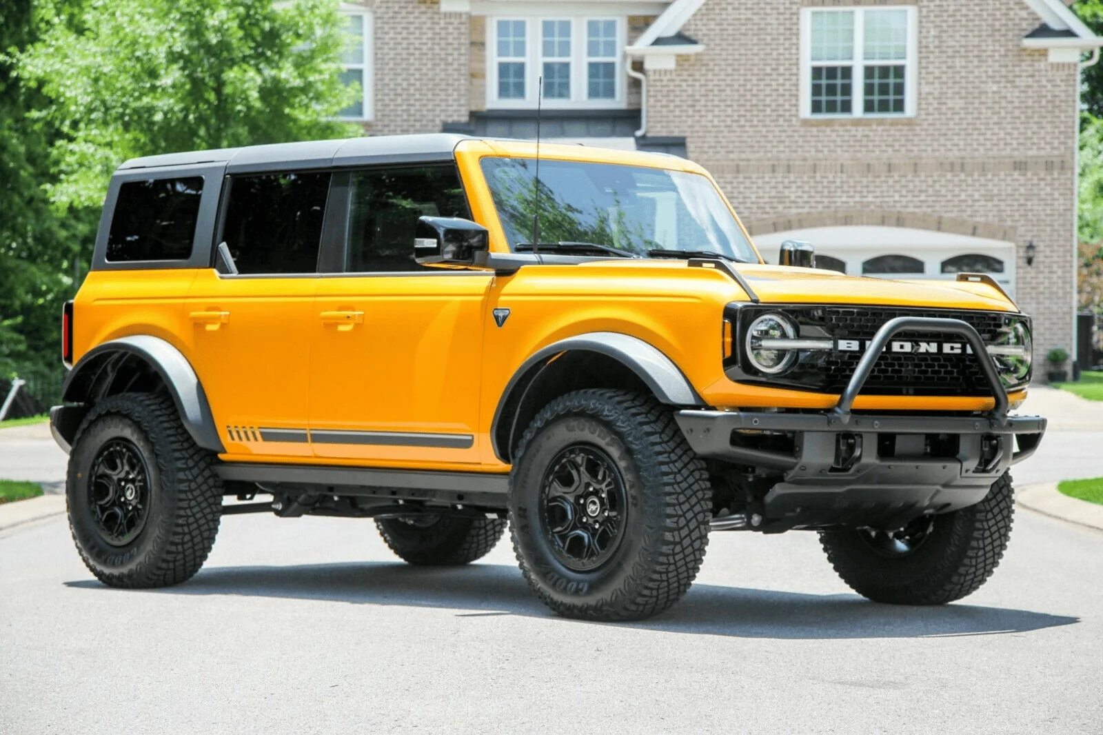 Ford Bronco 100k+ Bronco on Ebay 1626714964646