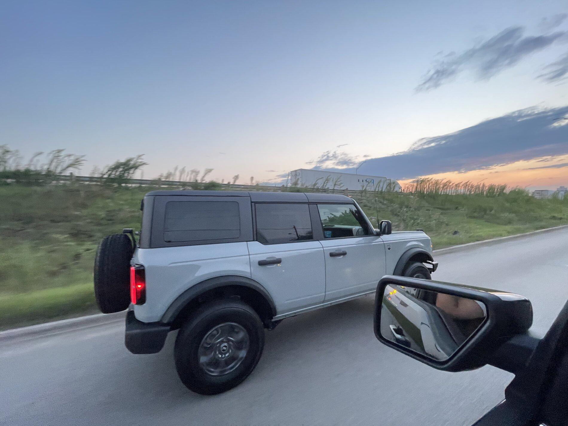 Ford Bronco CACTUS GRAY Bronco Club CCA09F6C-BE0B-4D1C-8506-6F5718EFFEDC