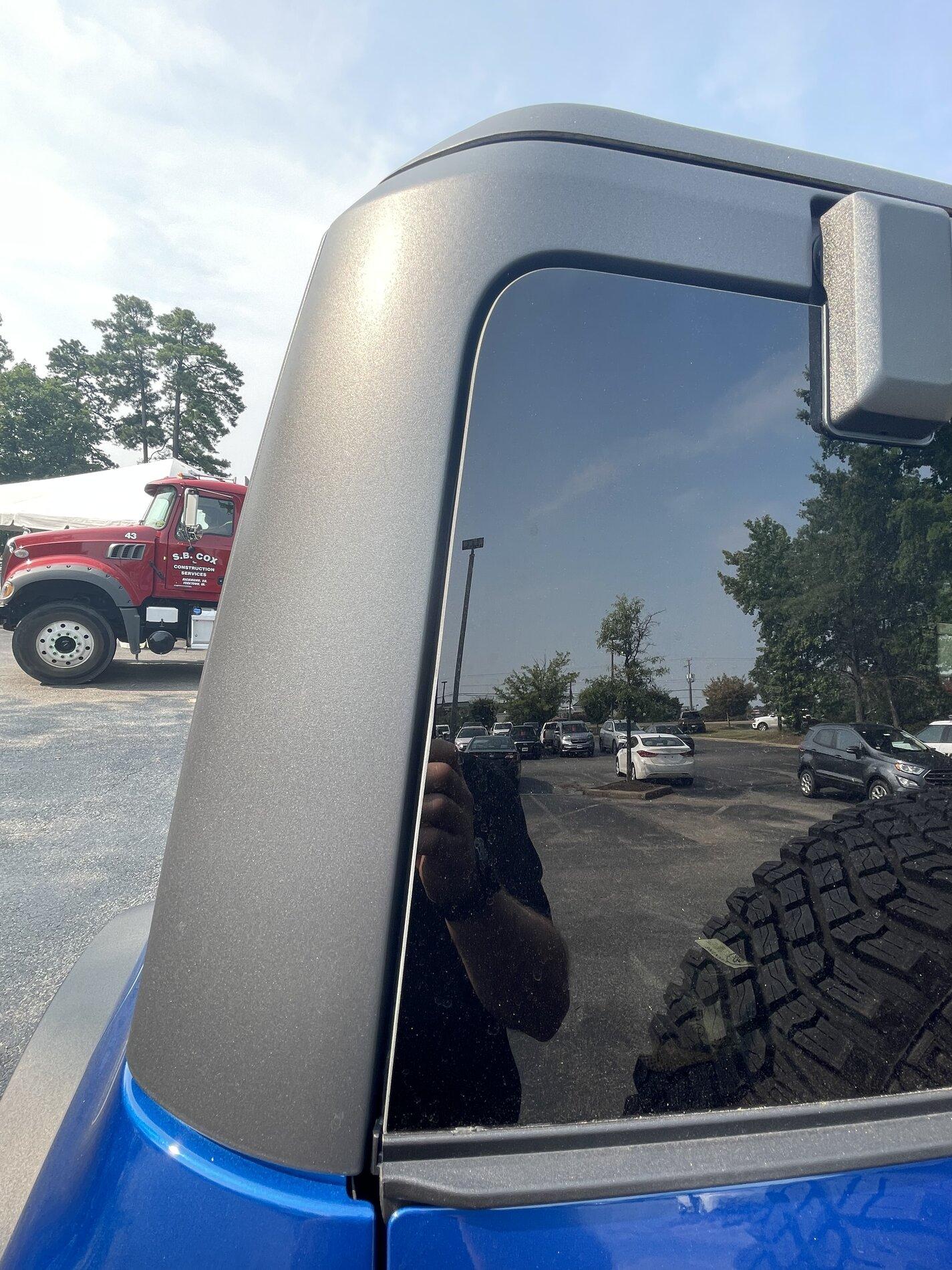Ford Bronco [Updated 7/20] Early Delivered Bronco MIC Top Developing Honeycomb / Snakeskin Pattern CA128F68-9441-4EA3-A55E-6EB07DC198DB