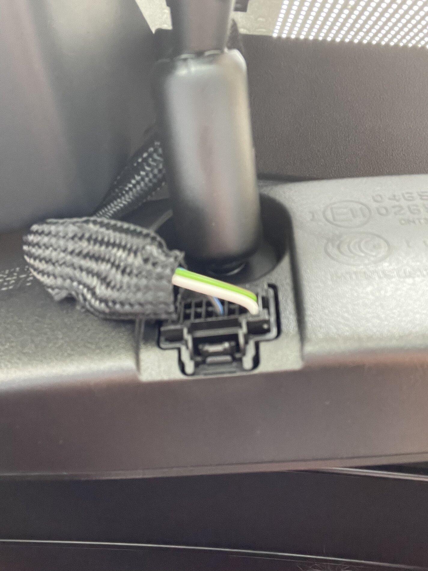 Ford Bronco Body Control Module Fuse Box Location? ED70D0F9-7F79-485C-BEEE-B669B9F44760