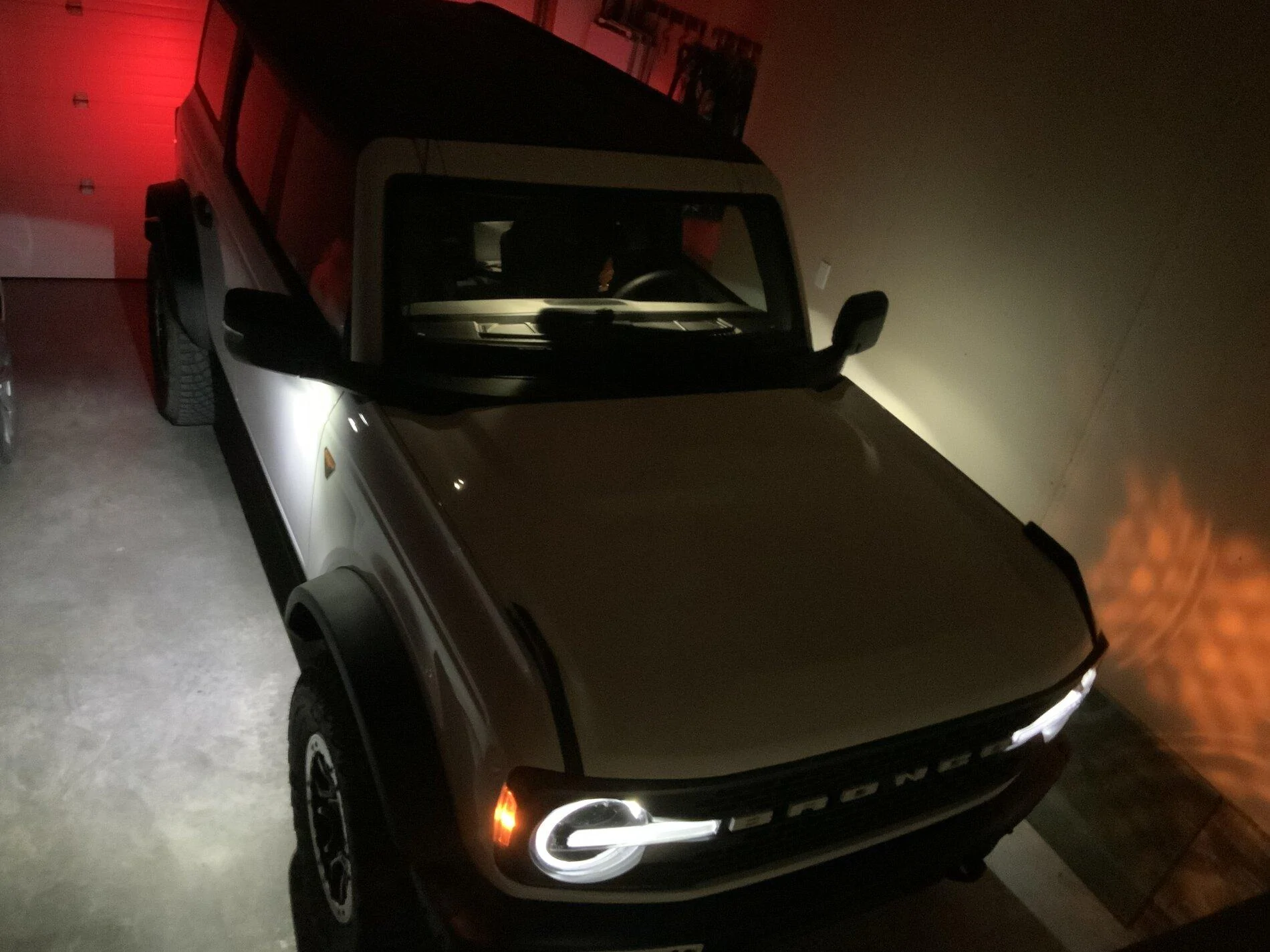 Ford Bronco Picked er up two weeks ago 14AAD7BE-8B7E-4CBE-AB8D-2C4780DD3FC3