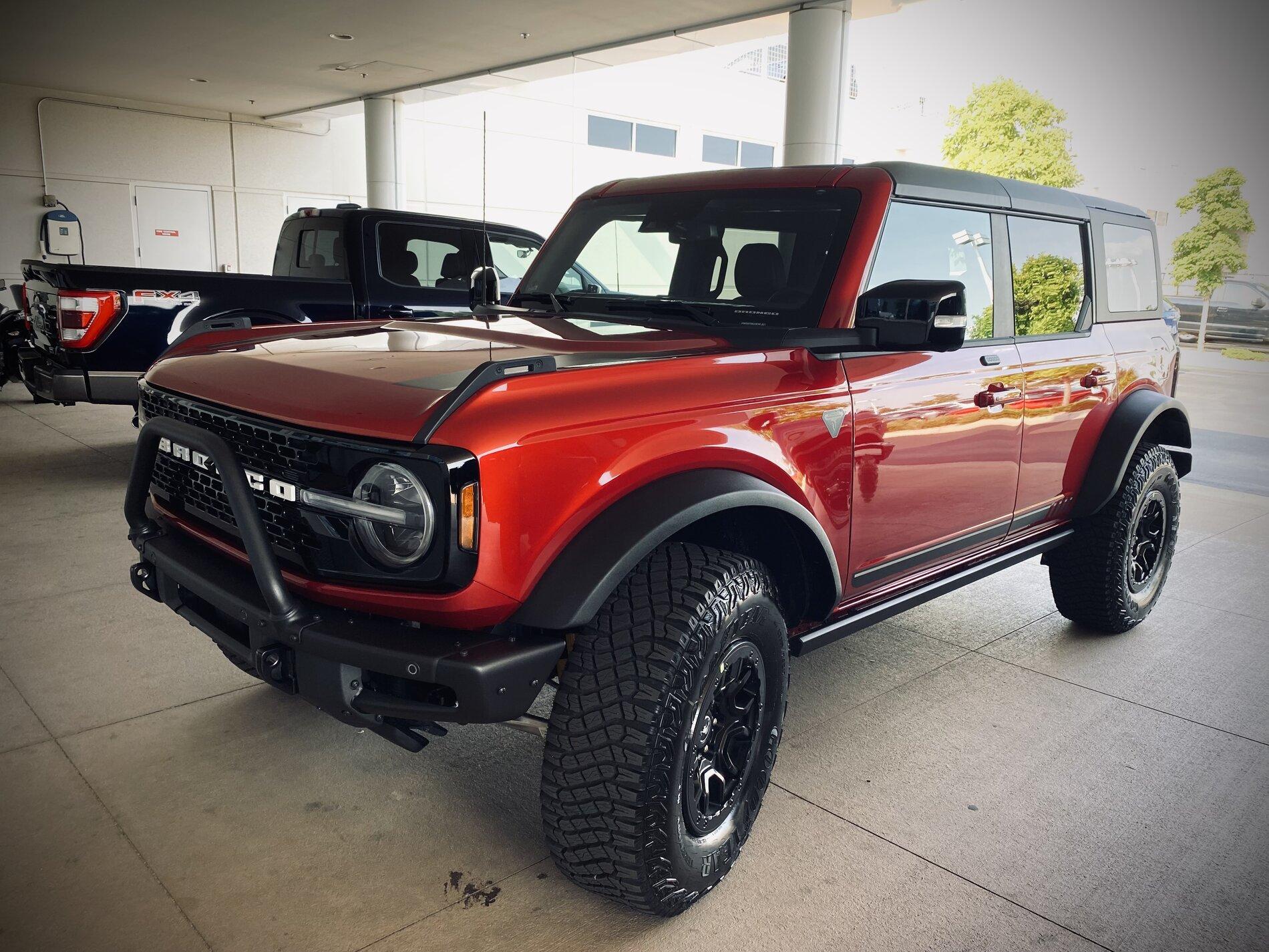 Ford Bronco RAPID RED Bronco Club 18099DEB-3341-4503-9980-65031FAA2371