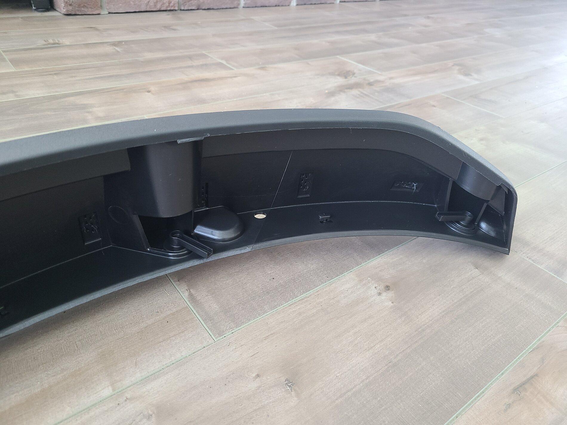 Ford Bronco Gots me some Sasquatch Fender Flares from Ford Parts... 20210720_185724