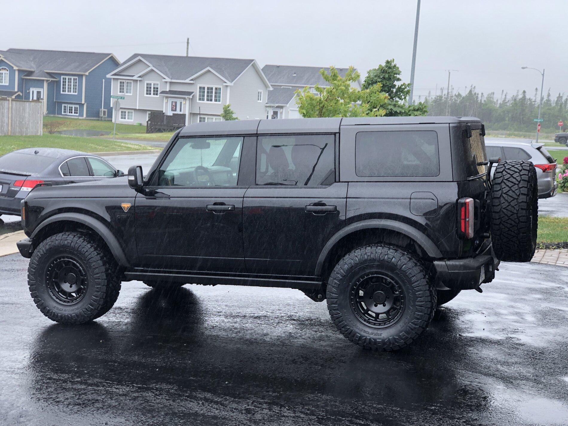 Ford Bronco New pics of my 2021 Bronco Badlands with 35’s!! [Videos Added] AB13486F-14C8-40B5-AC3C-0E0777581F7C