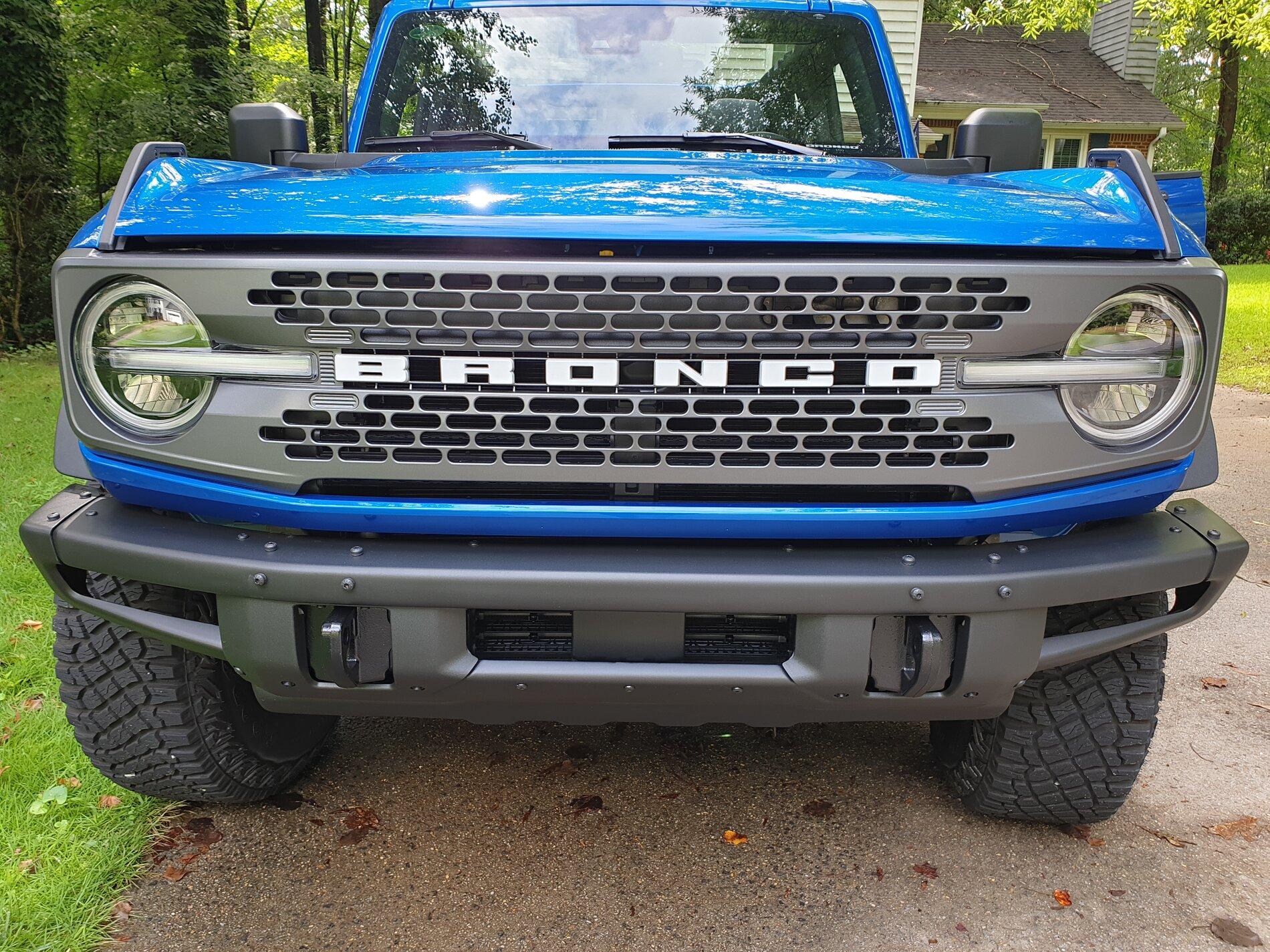 Ford Bronco First 24 hrs in my Badlands Sasquatch 4dr 2.7L Velocity Blue Soft Top (w/ Rear Cargo Enclosure review) 20210720_164158