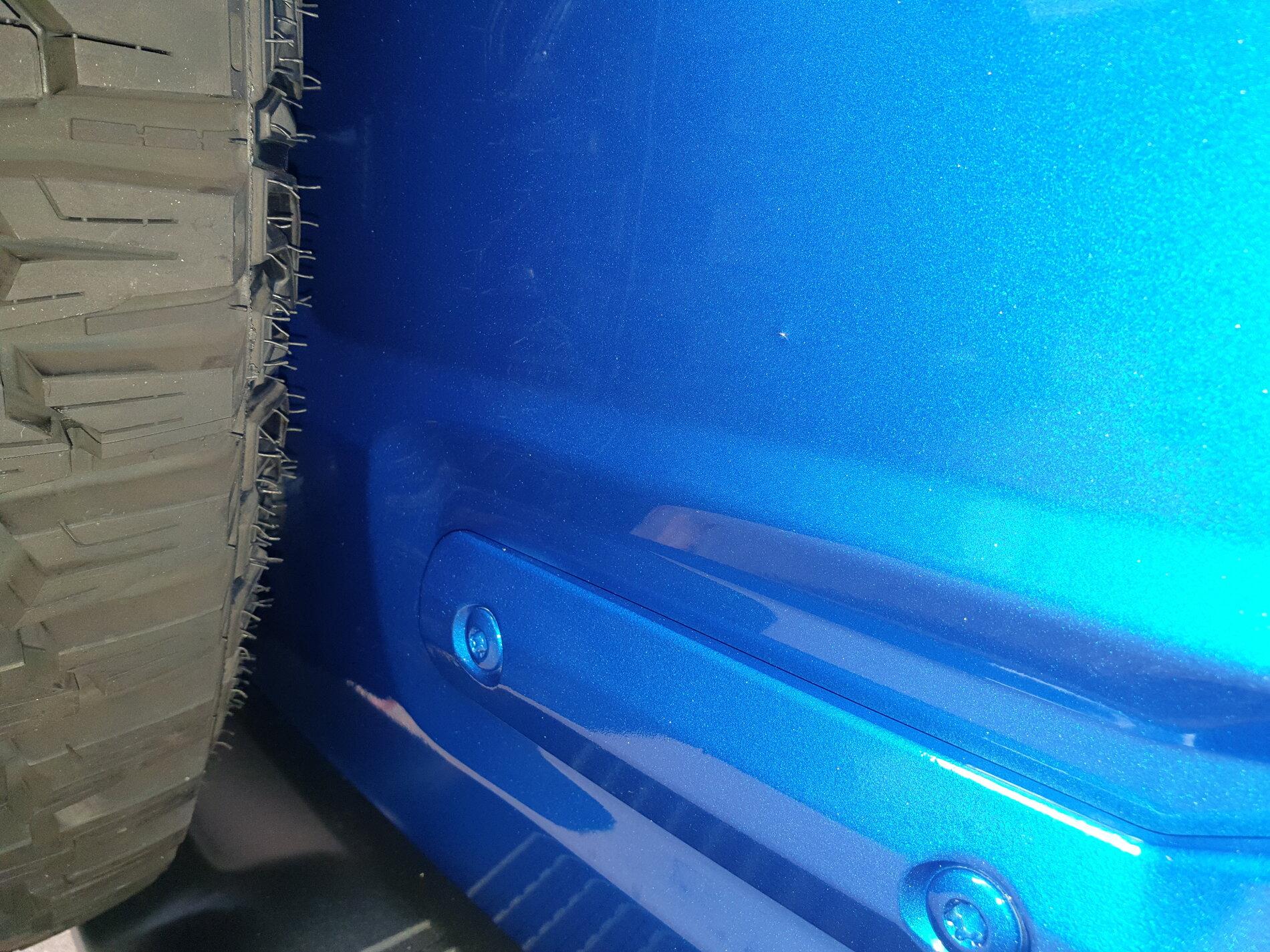 Ford Bronco First 24 hrs in my Badlands Sasquatch 4dr 2.7L Velocity Blue Soft Top (w/ Rear Cargo Enclosure review) 20210720_163032