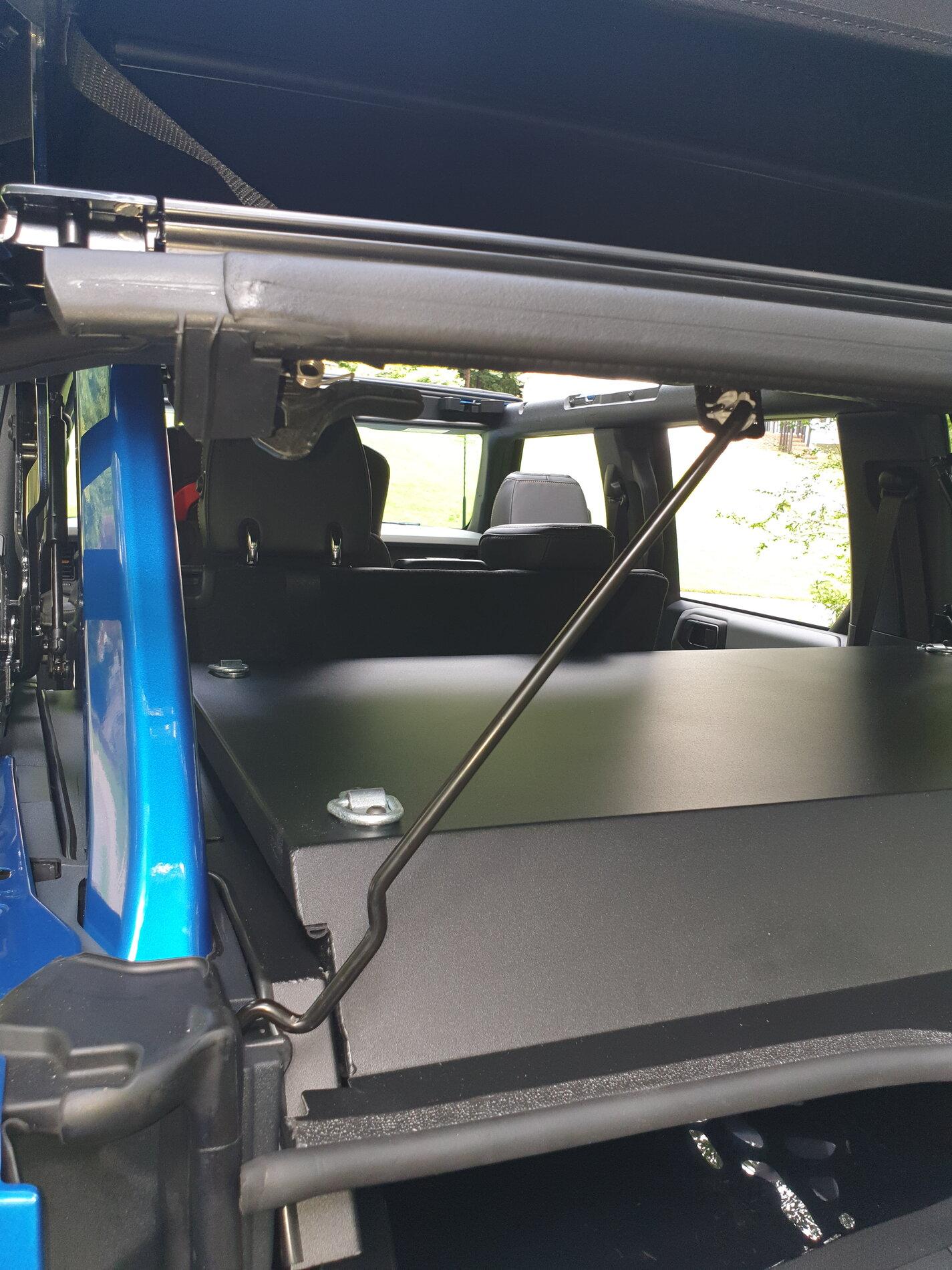 Ford Bronco First 24 hrs in my Badlands Sasquatch 4dr 2.7L Velocity Blue Soft Top (w/ Rear Cargo Enclosure review) 20210720_163728