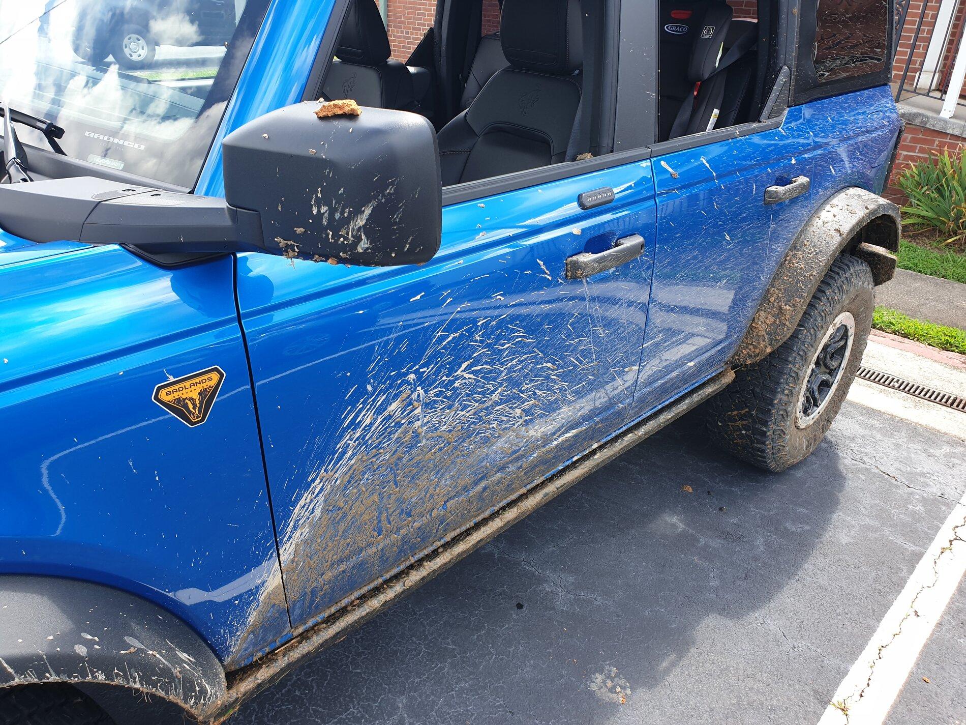 Ford Bronco First 24 hrs in my Badlands Sasquatch 4dr 2.7L Velocity Blue Soft Top (w/ Rear Cargo Enclosure review) 20210721_161500