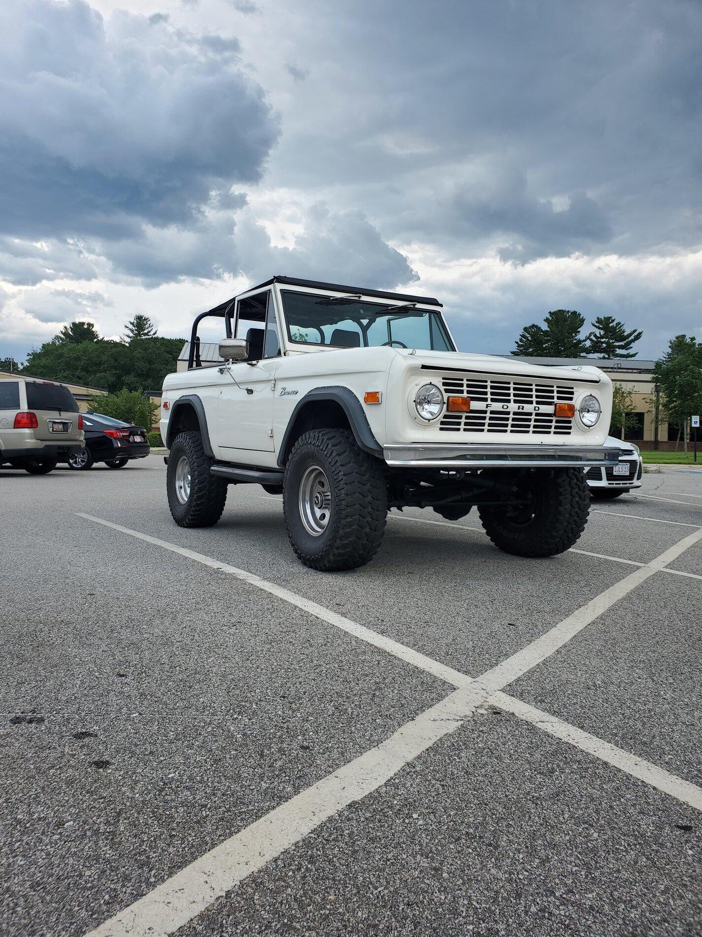 Ford Bronco Just an oldie at work 20210722_162956